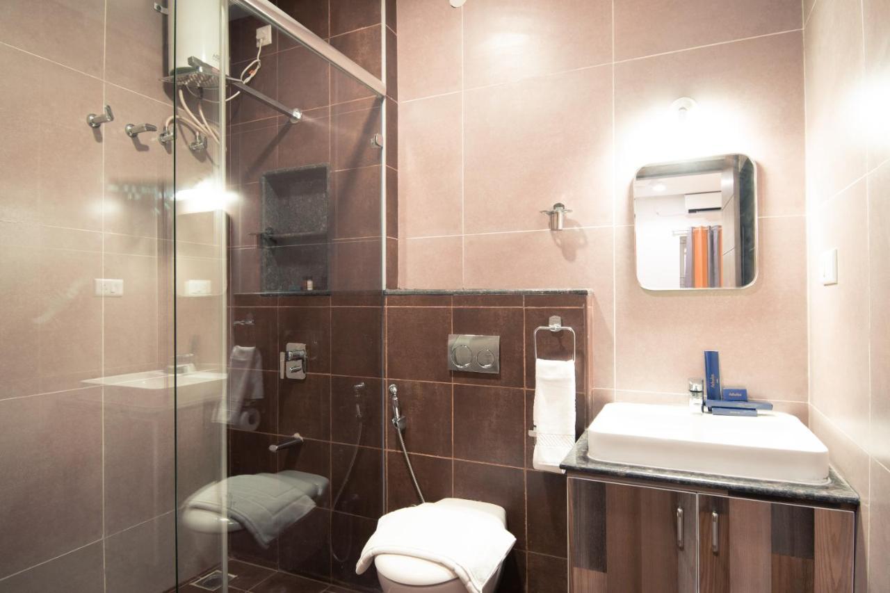 Athulya Residence Suite Rooms Bangalore Exterior foto